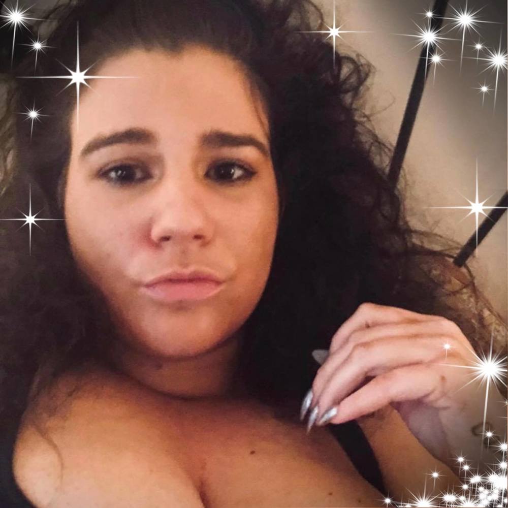 Meet your Posher, Latoya